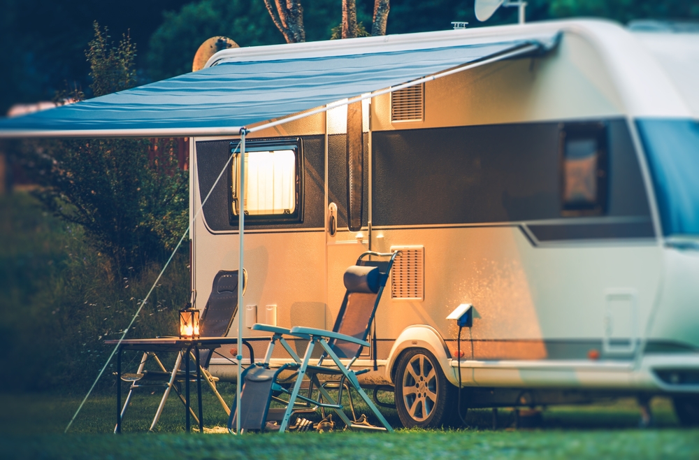 The Ultimate Guide to Stationary and Delivery RV Rentals