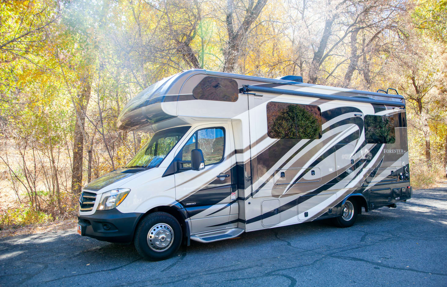 Comfy Cozy RVs You Can Rent this Winter RVshare